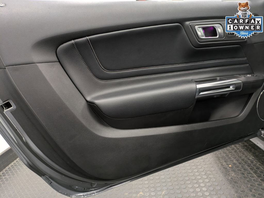 Used 2021 Ford Mustang GT Premium w/ Equipment Group 401A image 8