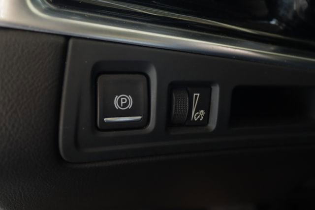 Used 2023 Cadillac XT6 Premium Luxury image 24