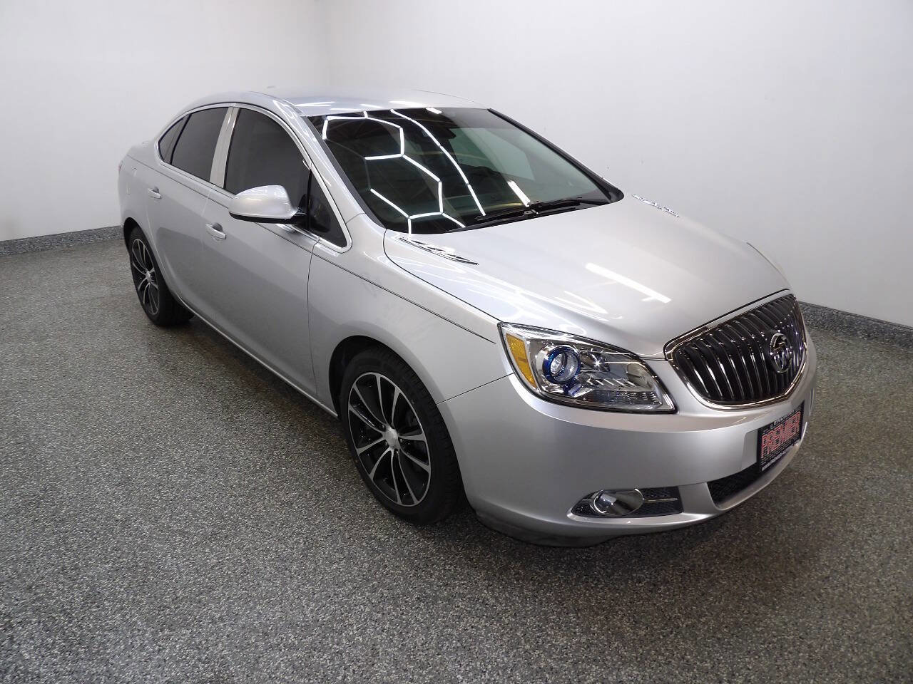 Used 2016 Buick Verano Sport Touring w/ Driver Confidence Package FWD image 3