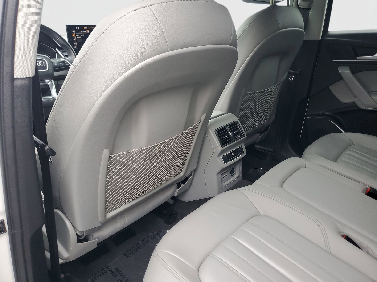 Used 2022 Audi Q5 2.0T Premium w/ Convenience Package image 14