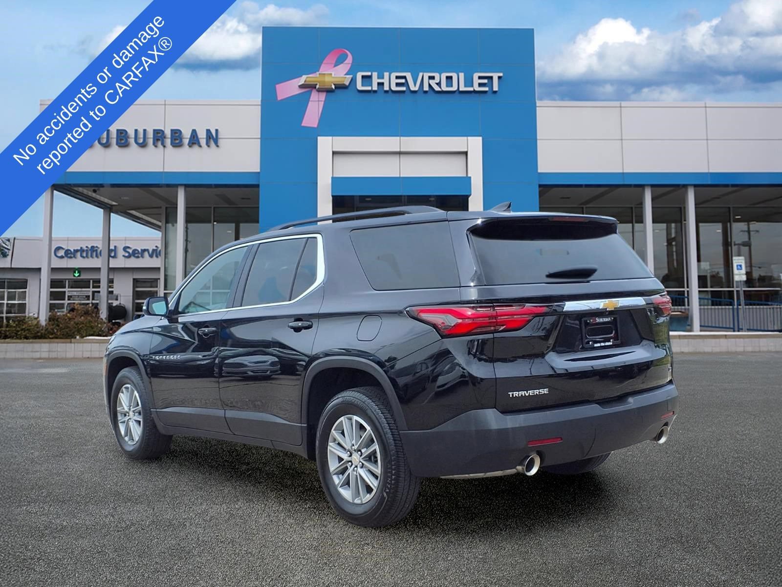 Used 2023 Chevrolet Traverse LT FWD image 7