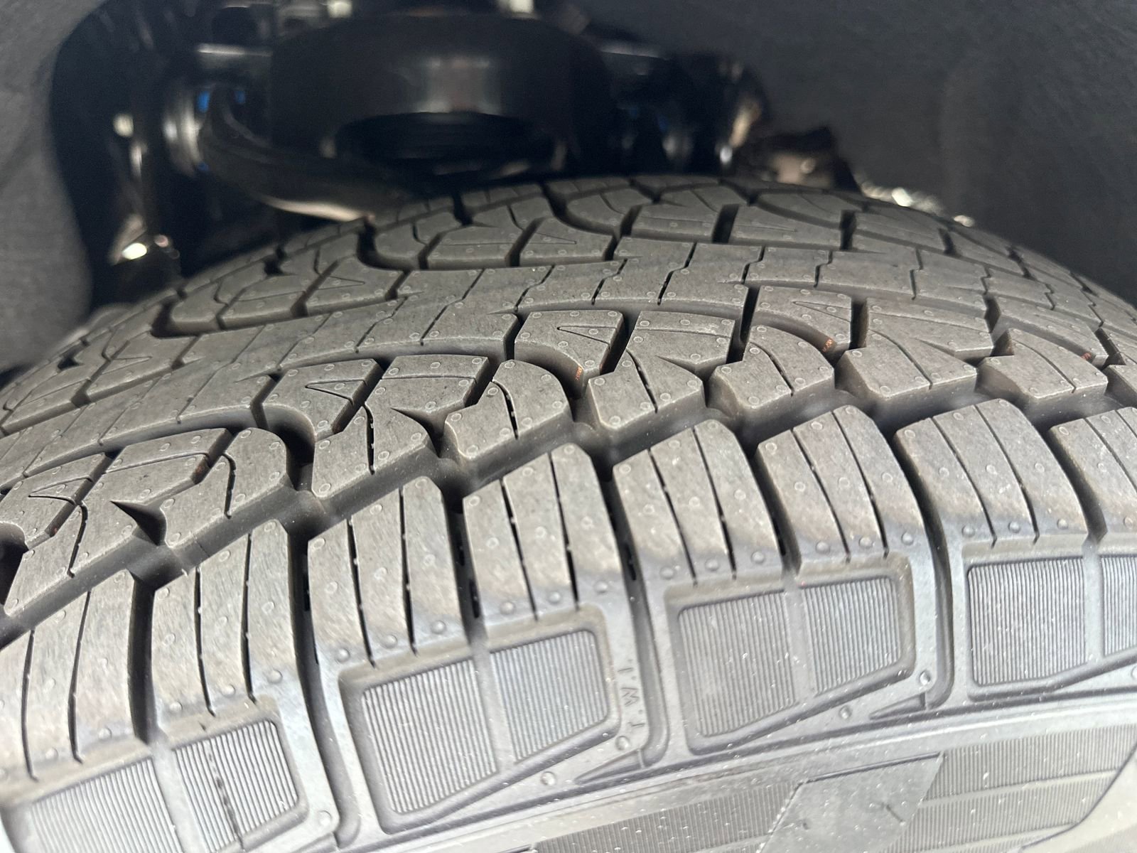 New 2025 Ford Expedition Active image 27