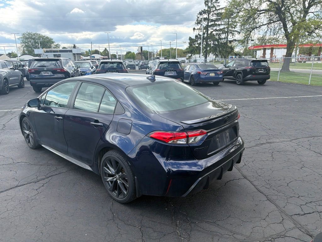 Used 2023 Toyota Corolla SE FWD image 7
