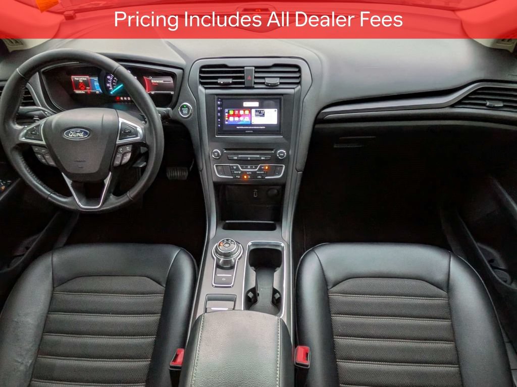 Used 2018 Ford Fusion SE w/ Equipment Group 201A FWD image 14