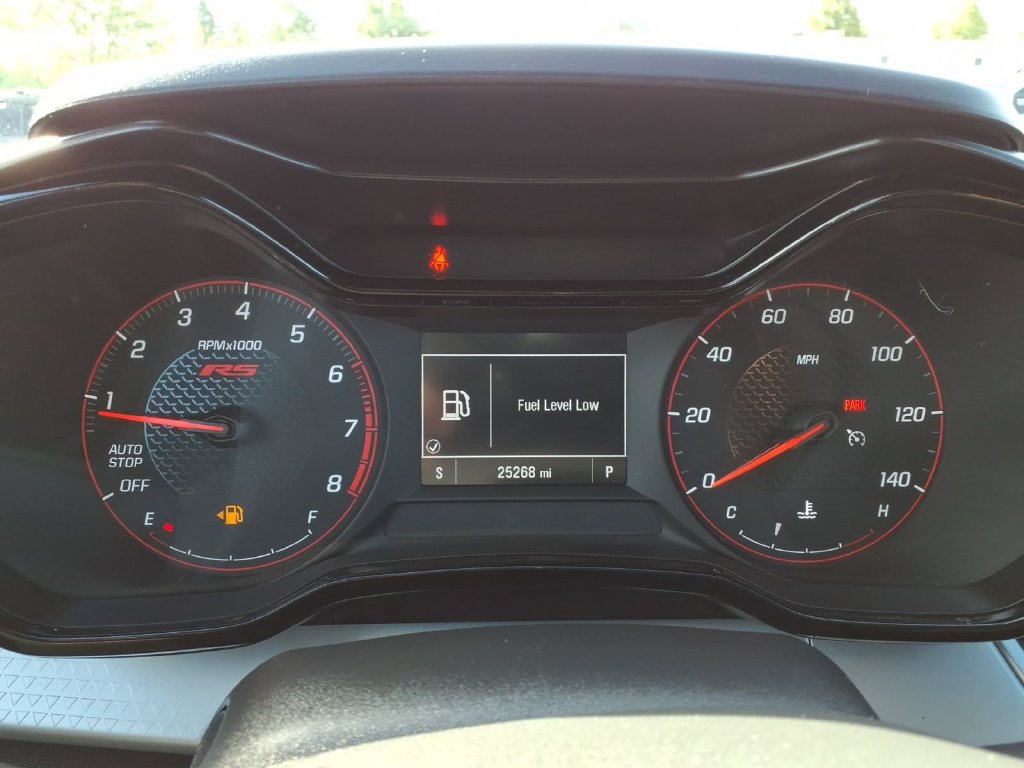 Used 2024 Chevrolet Trax RS FWD image 14