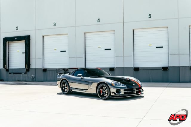 Used 2010 Dodge Viper ACR RWD image 42