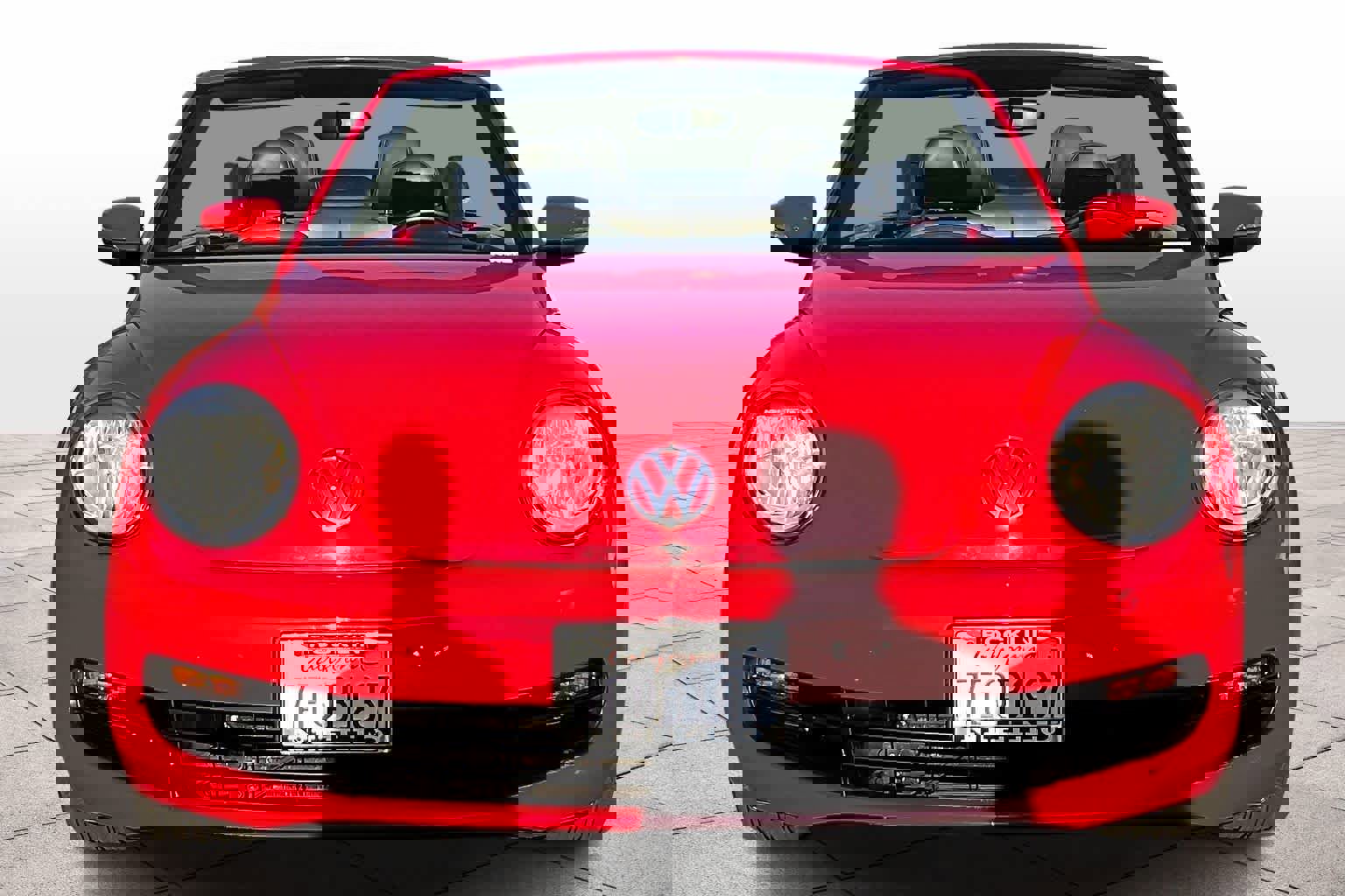 Used 2014 Volkswagen Beetle 2.5 image 3