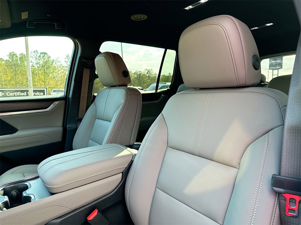 New 2026 GMC Acadia Elevation w/ Elevation Premium Package image 8