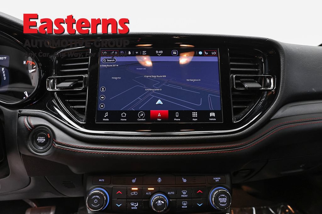 Used 2025 Dodge Durango GT RWD image 13