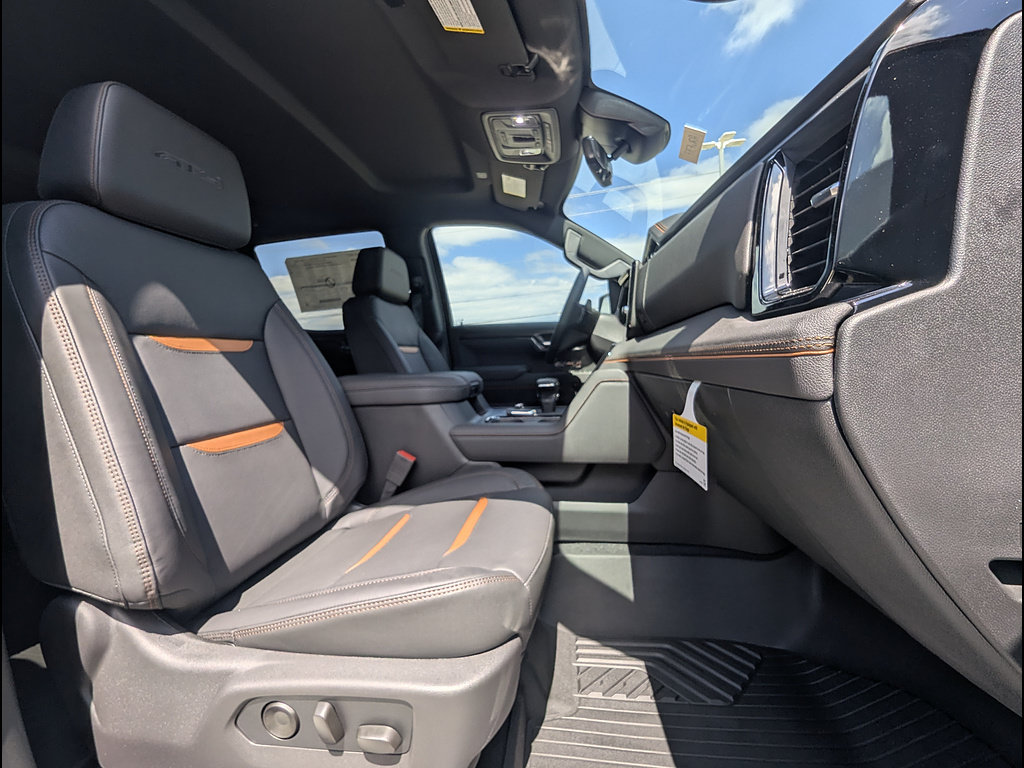 New 2026 GMC Sierra 1500 AT4 w/ AT4 Premium Package AWD/4WD image 16