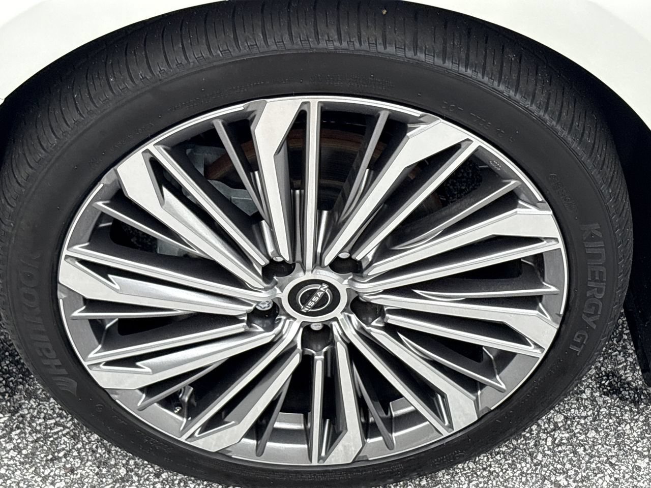 Certified 2025 Nissan Altima 2.5 SL FWD image 31