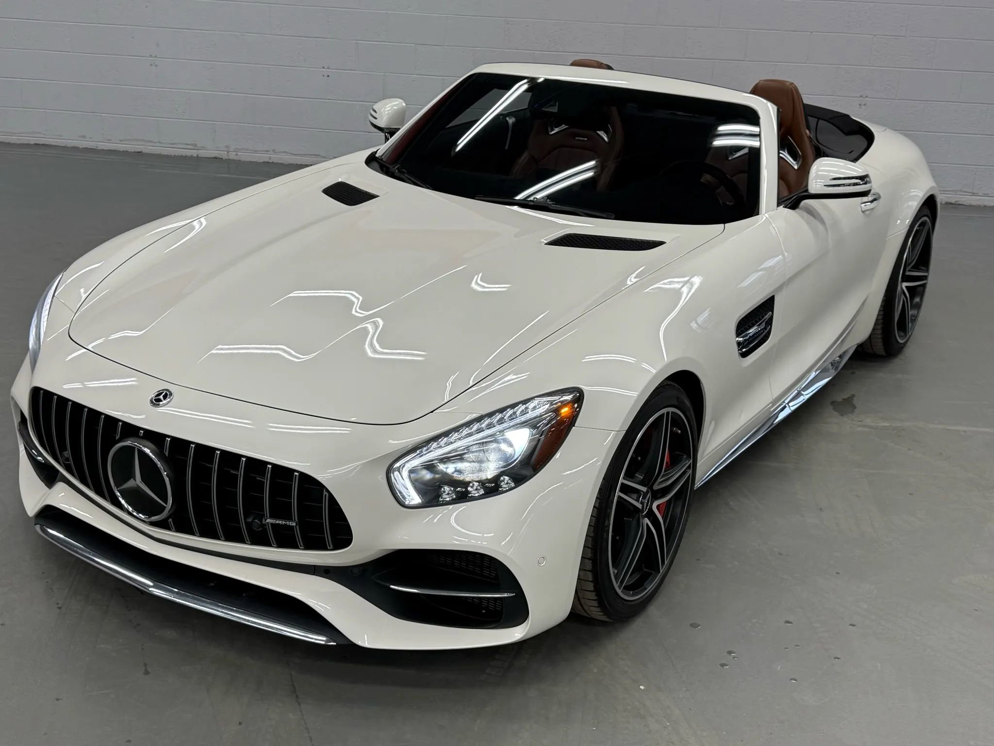 Used 2018 Mercedes-Benz AMG GT C image 22
