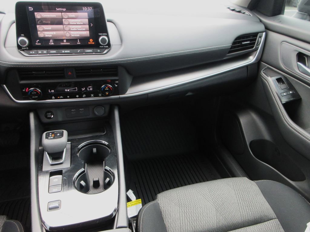 New 2026 Nissan Rogue SV w/ Cold Weather Package FWD image 12