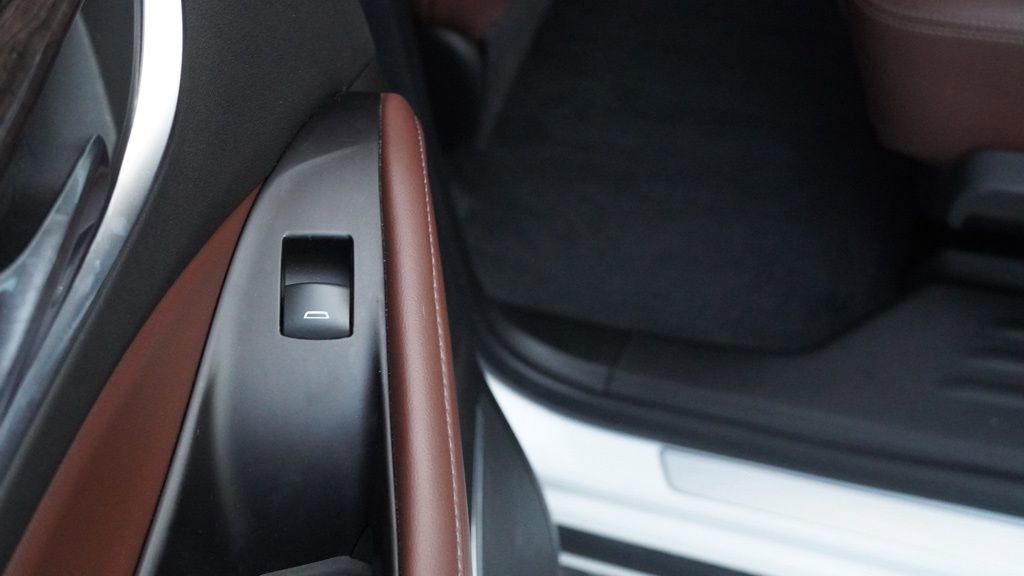 Used 2020 Buick Enclave Avenir w/ Avenir Technology Package image 21