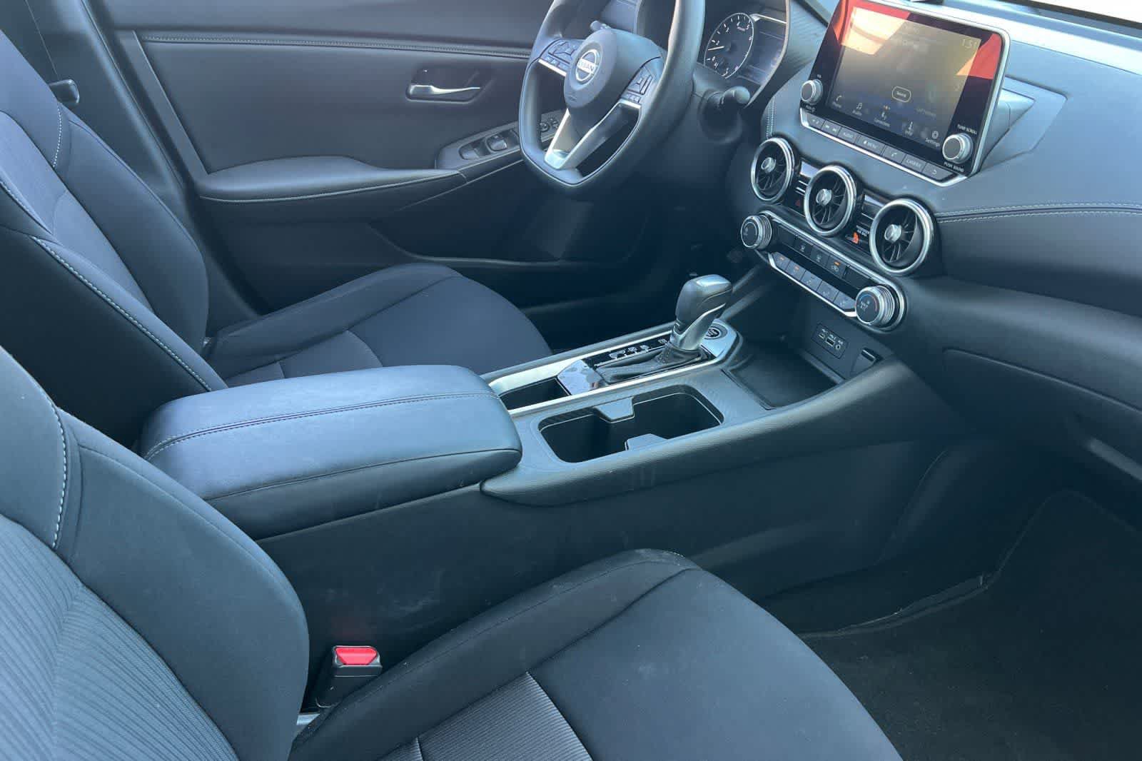 Certified 2023 Nissan Sentra SV FWD image 17
