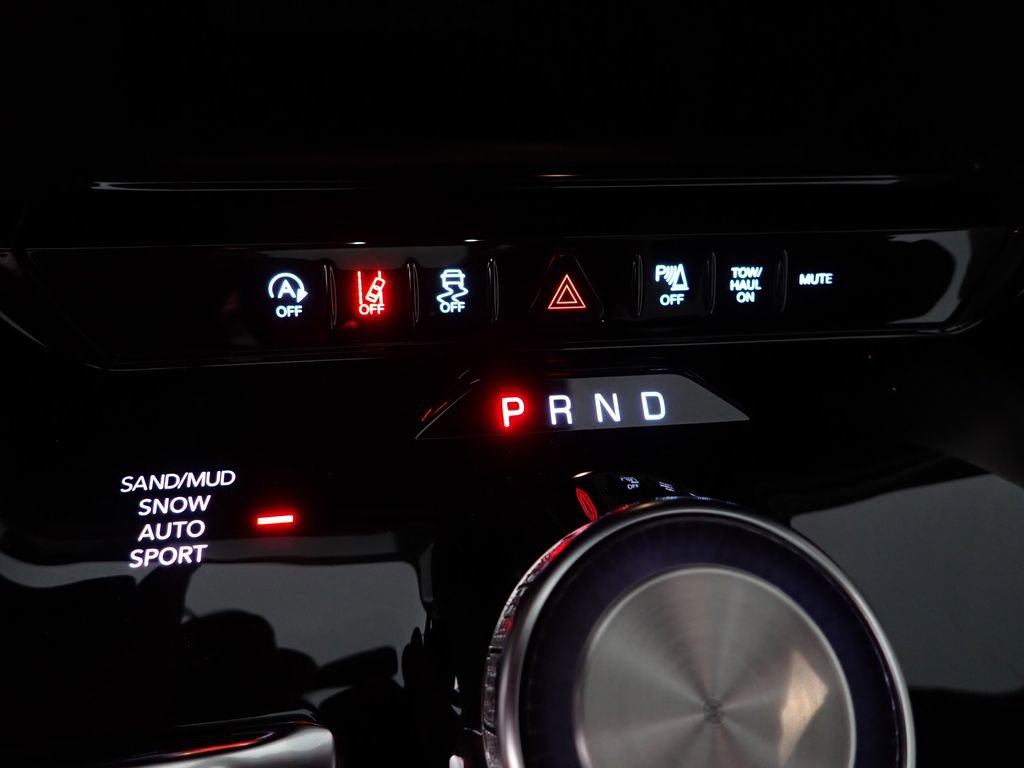 New 2026 Jeep Grand Wagoneer L Limited AWD/4WD image 33