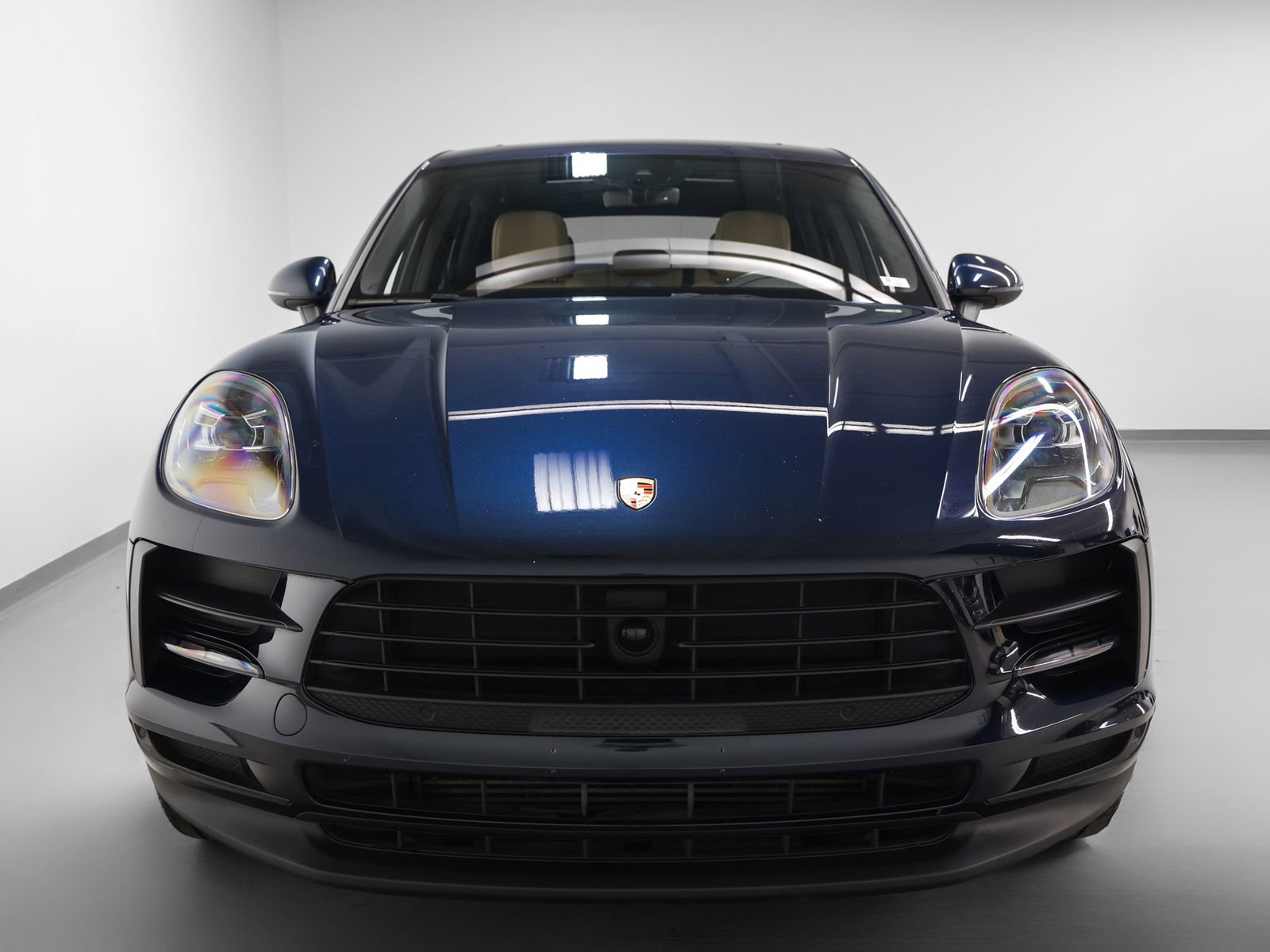 Used 2020 Porsche Macan image 8