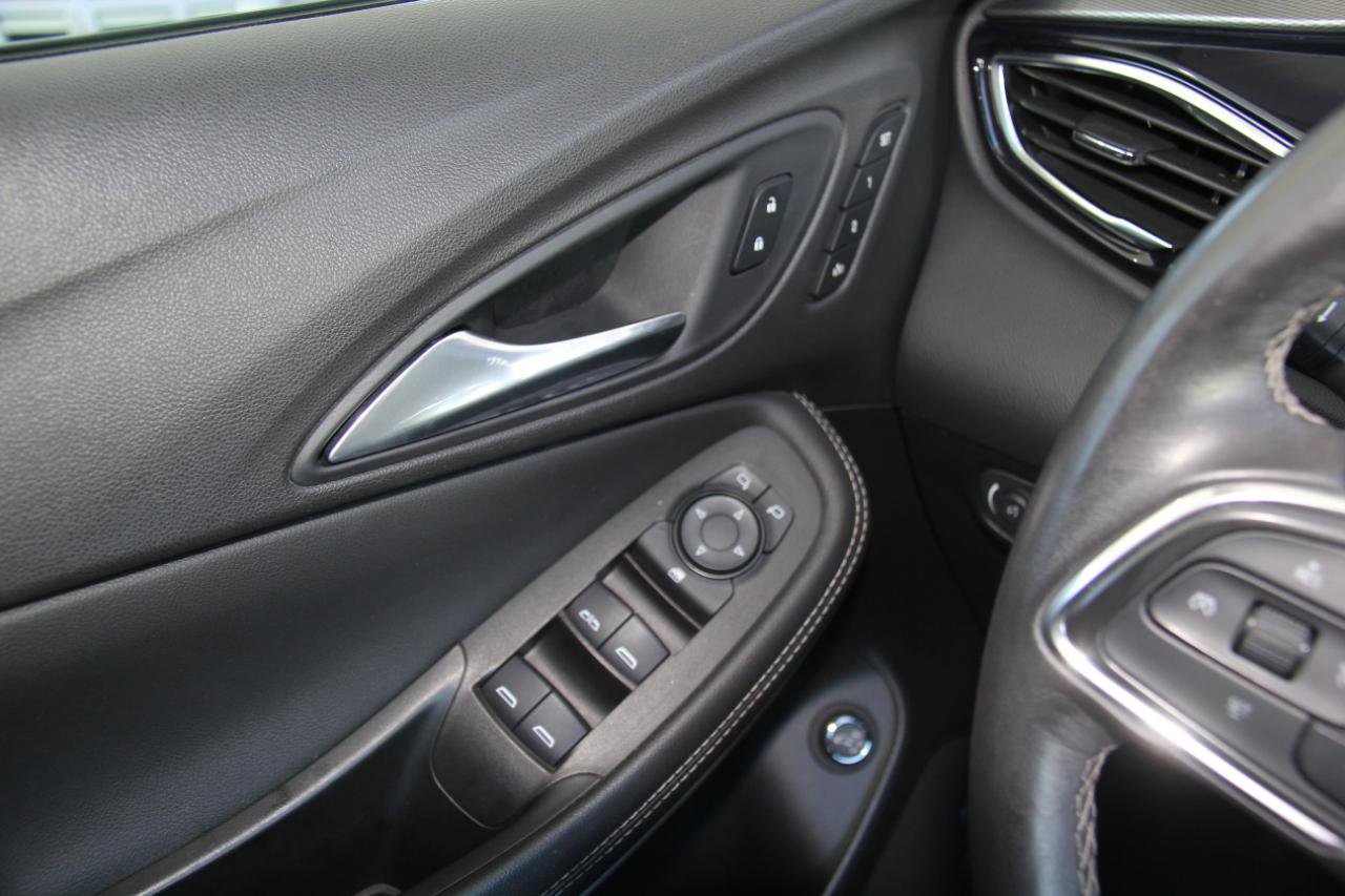 Used 2021 Buick Encore GX Essence w/ Advanced Technology Package image 14