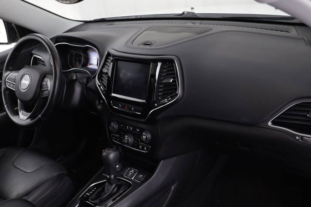 Used 2020 Jeep Cherokee Limited w/ Advanced Safety Group AWD/4WD image 19