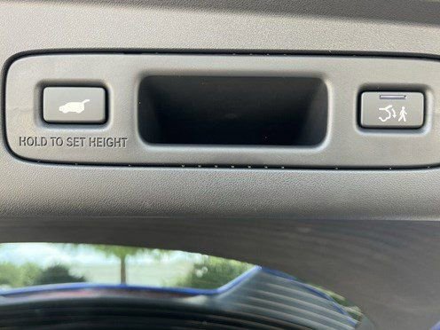 Used 2025 Acura ADX A-Spec FWD image 34