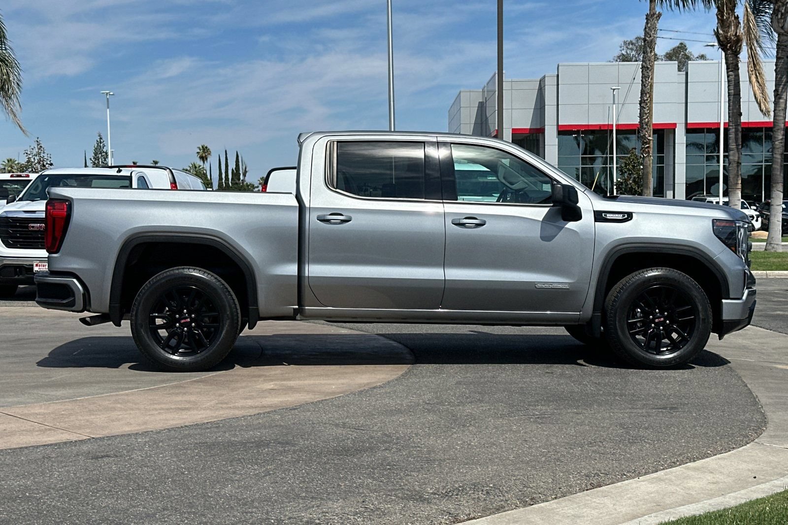 Certified 2023 GMC Sierra 1500 Elevation RWD image 4