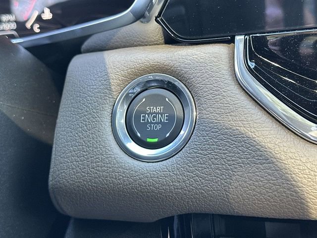 New 2026 GMC Canyon Denali AWD/4WD image 17