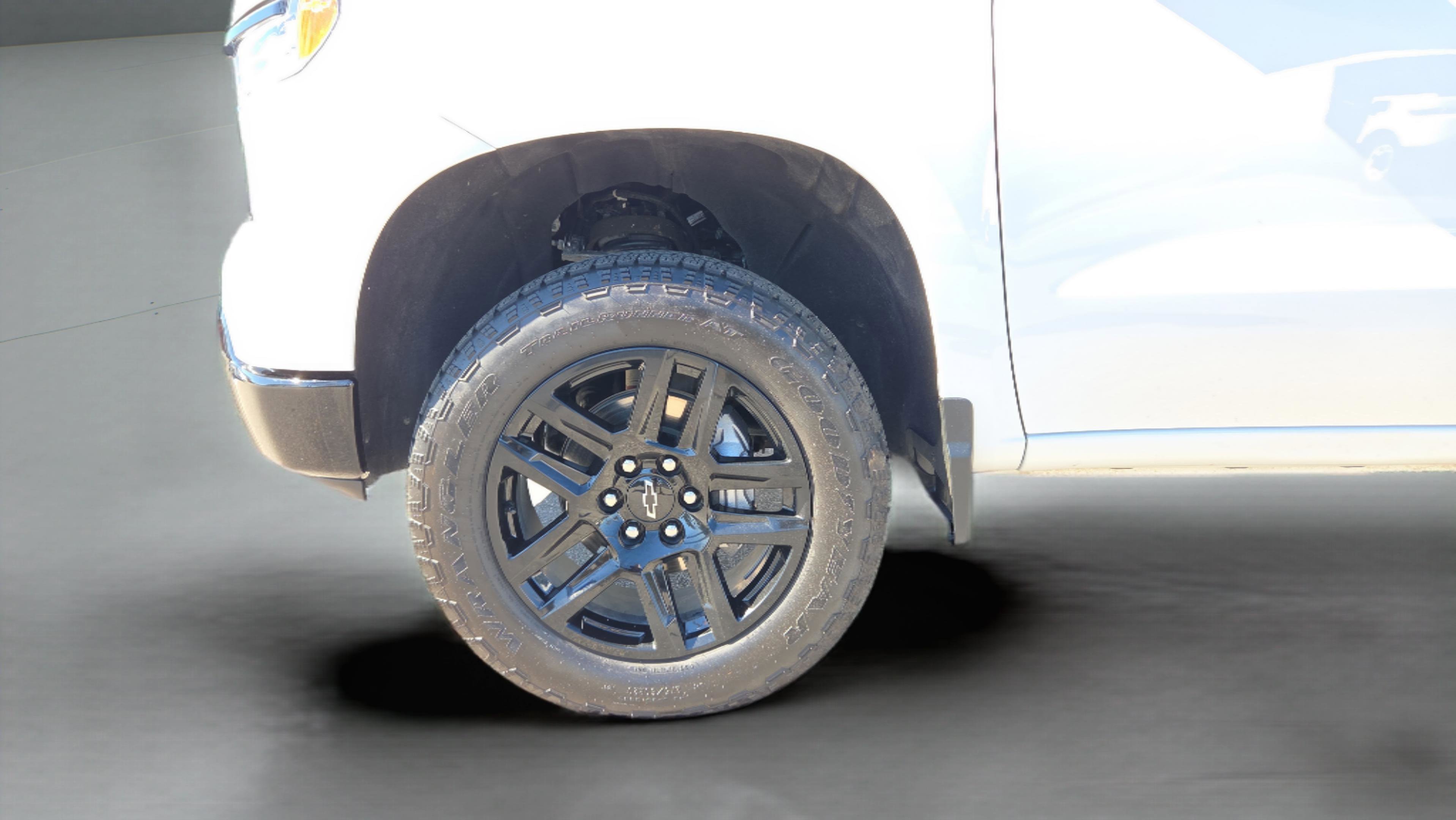 Certified 2025 Chevrolet Silverado 1500 LT Trail Boss w/ Convenience Package II AWD/4WD image 10