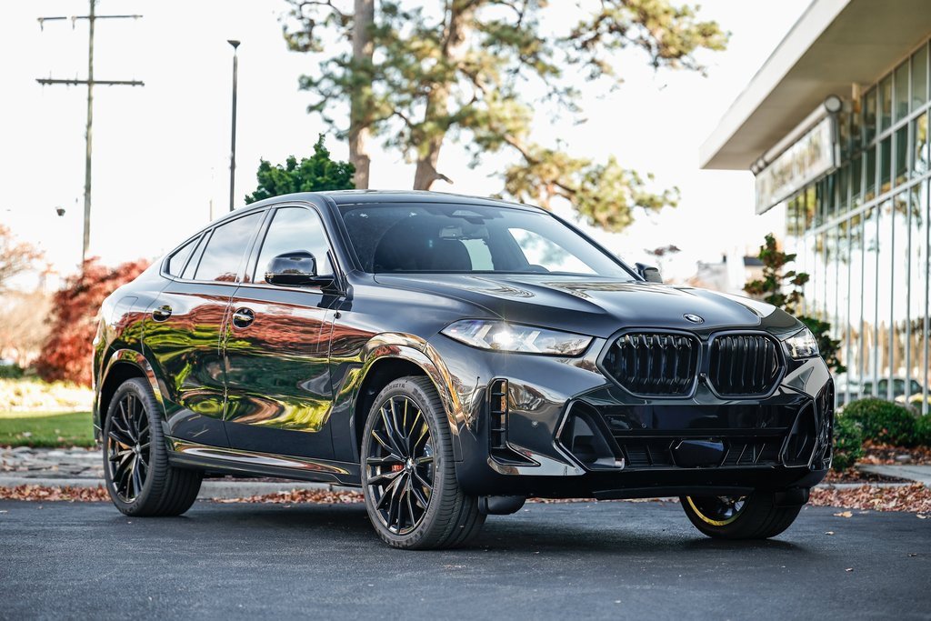 New 2026 BMW X6 xDrive40i w/ Climate Comfort Package