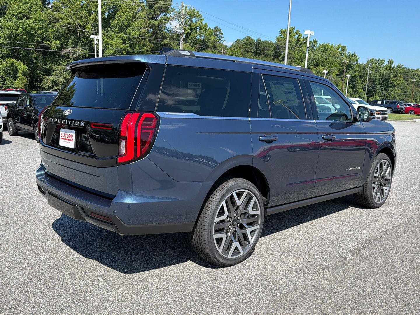 New 2027 Ford Expedition Platinum w/ Platinum Ultimate Package AWD/4WD image 8