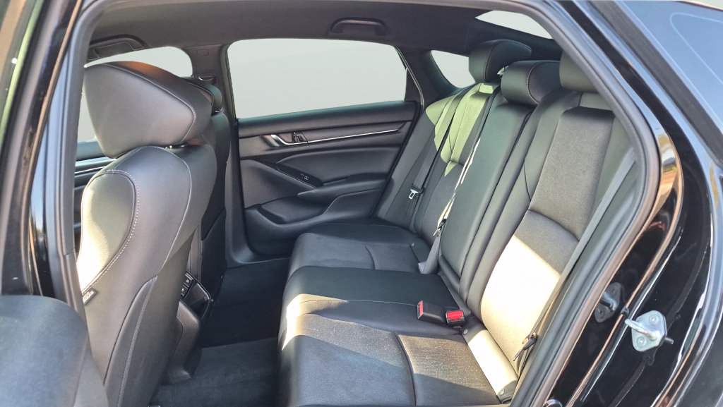 Used 2022 Honda Accord Sport image 25