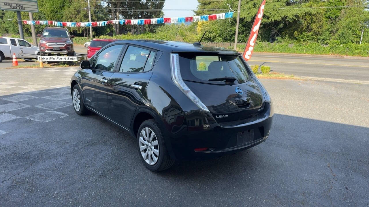 Used 2015 Nissan Leaf S w/ Charge Package FWD image 14