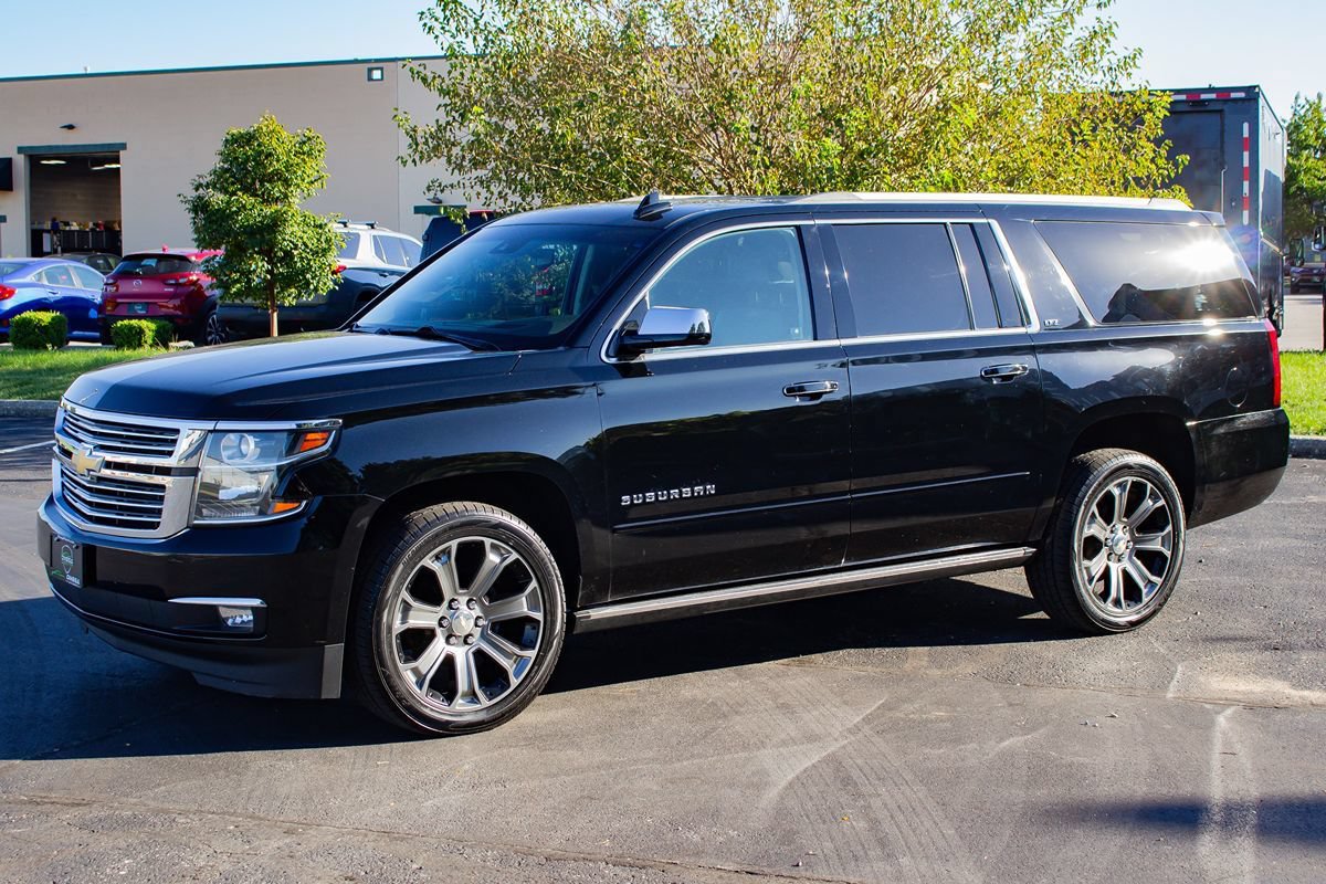 Used 2016 Chevrolet Suburban LTZ AWD/4WD image 4