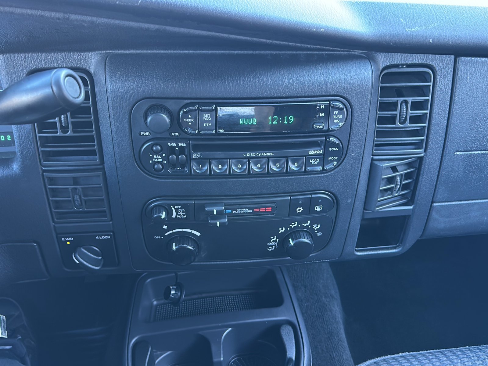Used 2003 Dodge Durango Sport AWD/4WD image 17