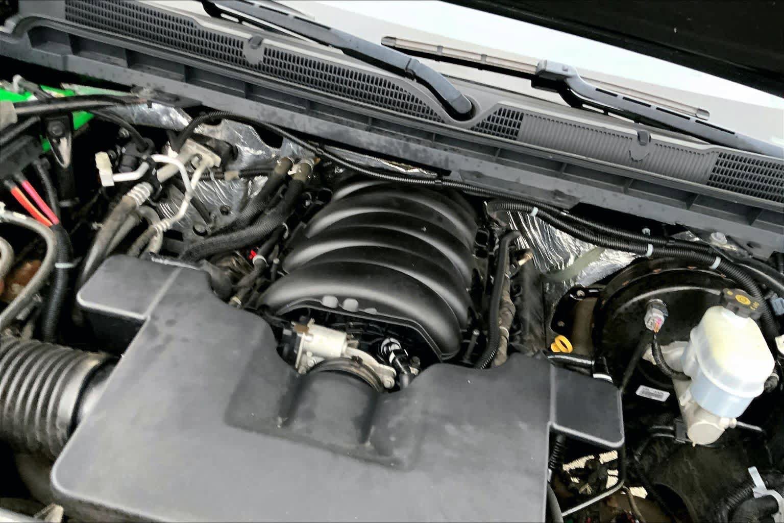 Used 2018 Chevrolet Silverado 1500 LTZ w/ Sport Package AWD/4WD image 33