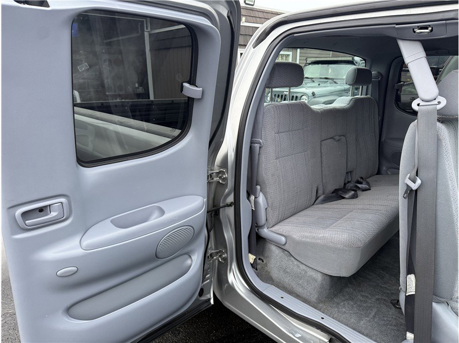 Used 2002 Toyota Tundra SR5 image 18