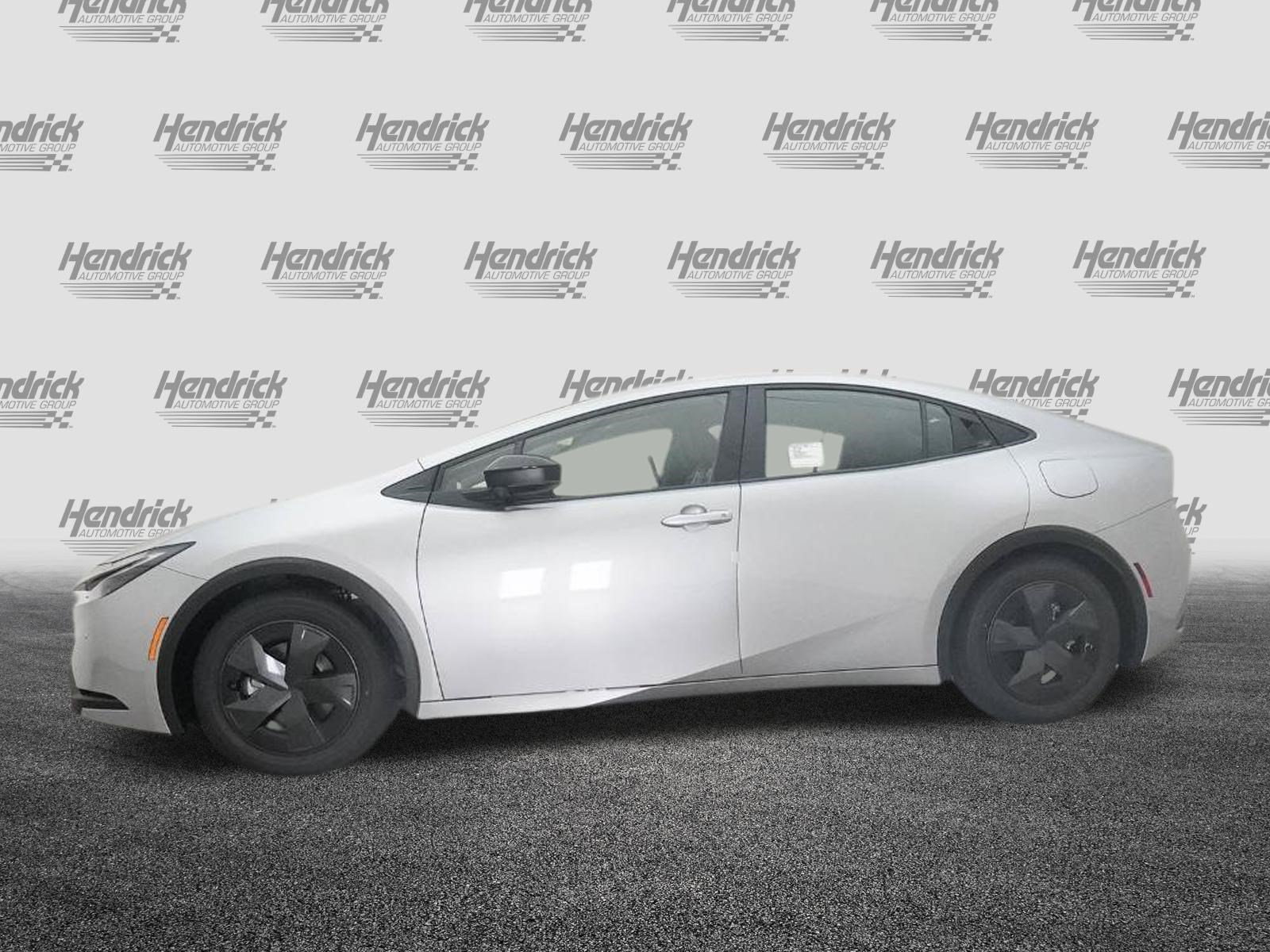 Certified 2026 Toyota Prius Plug-In Hybrid FWD image 57