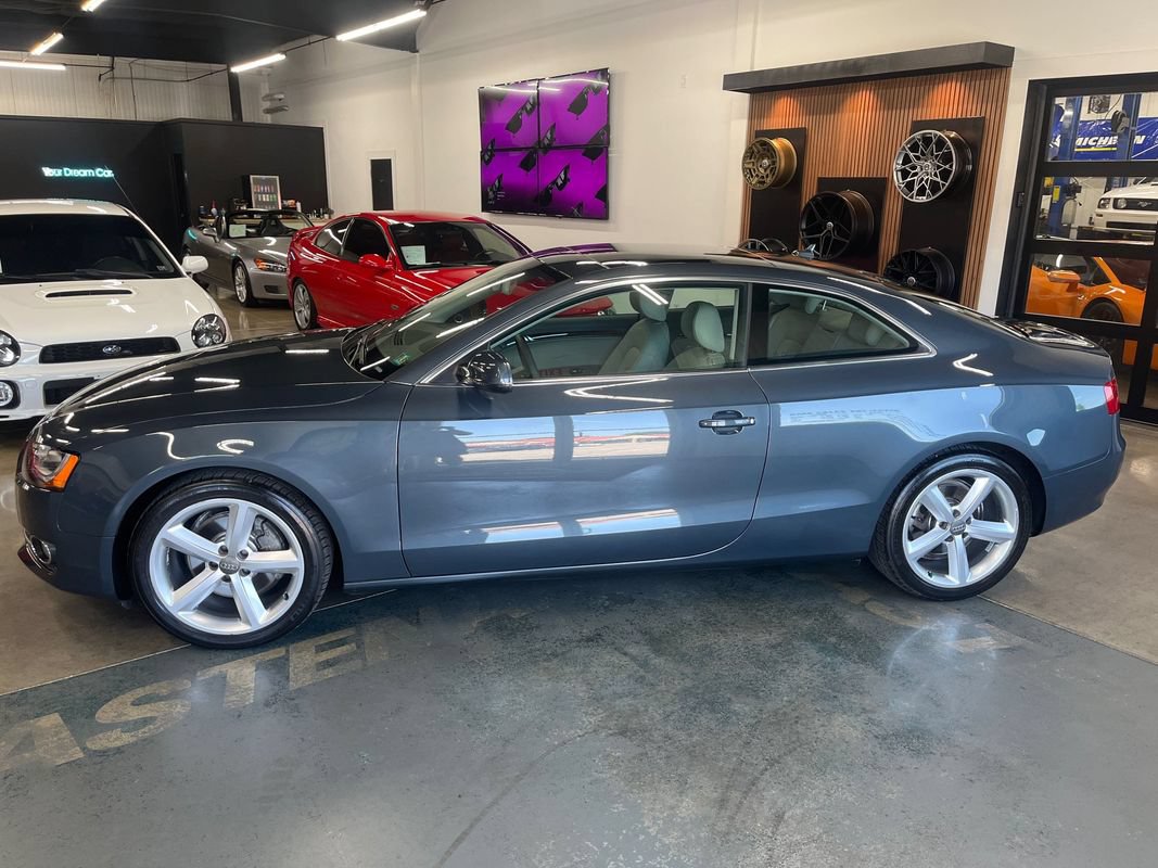 Used 2010 Audi A5 2.0T Premium AWD/4WD image 5