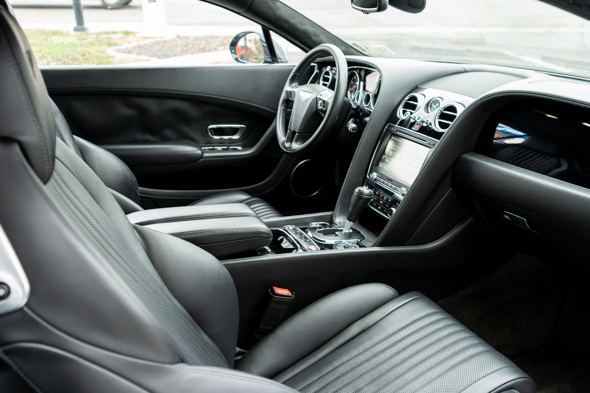 Used 2016 Bentley Continental GT image 8