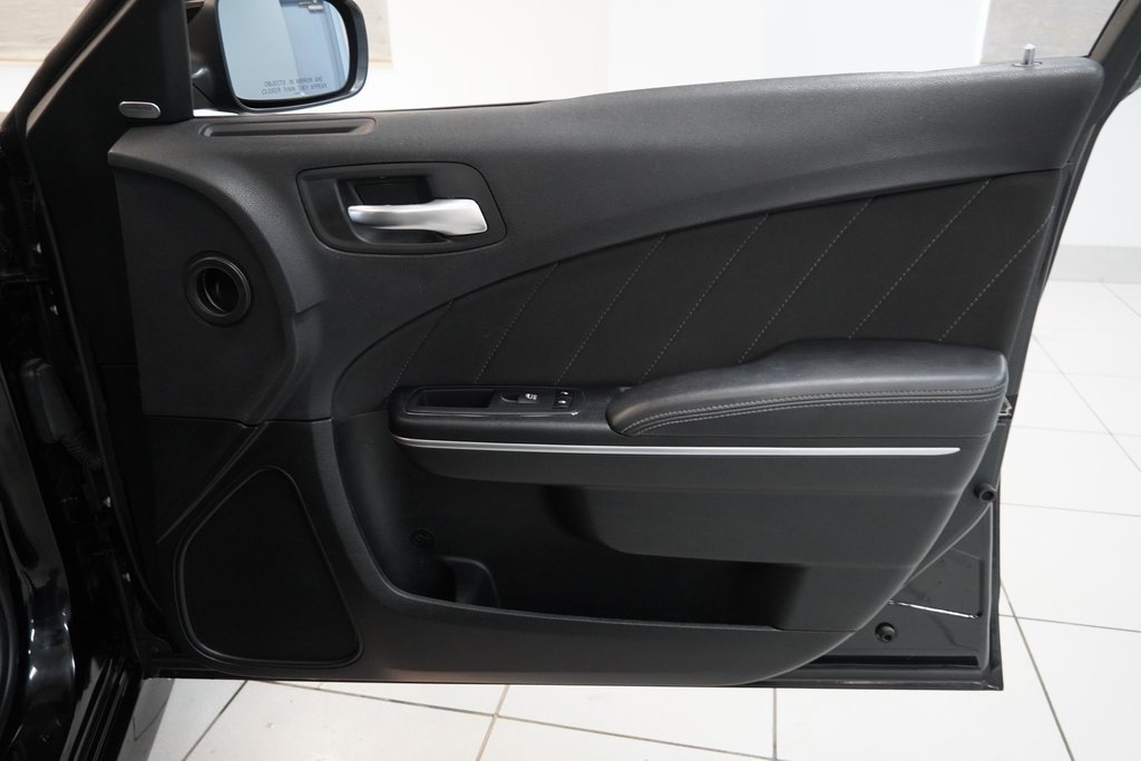 Used 2018 Dodge Charger R/T Scat Pack image 29