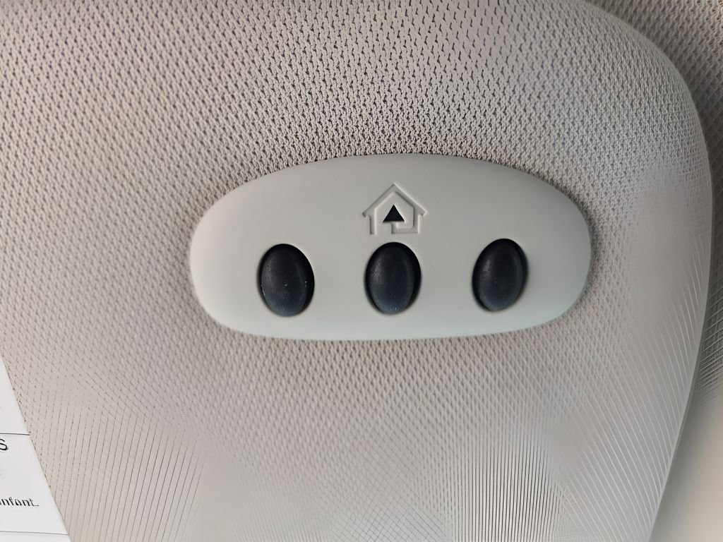 Used 2022 Ford Edge Titanium image 24