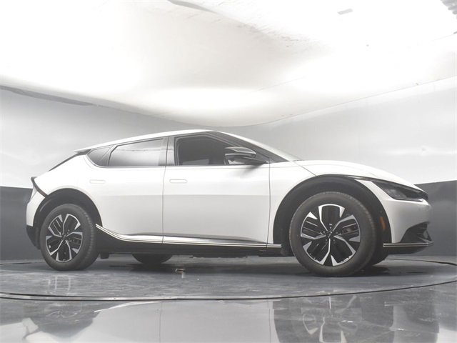 Used 2024 Kia EV6 Wind w/ Wind Technology Package image 33