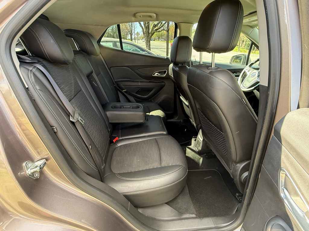 Used 2015 Buick Encore FWD image 11