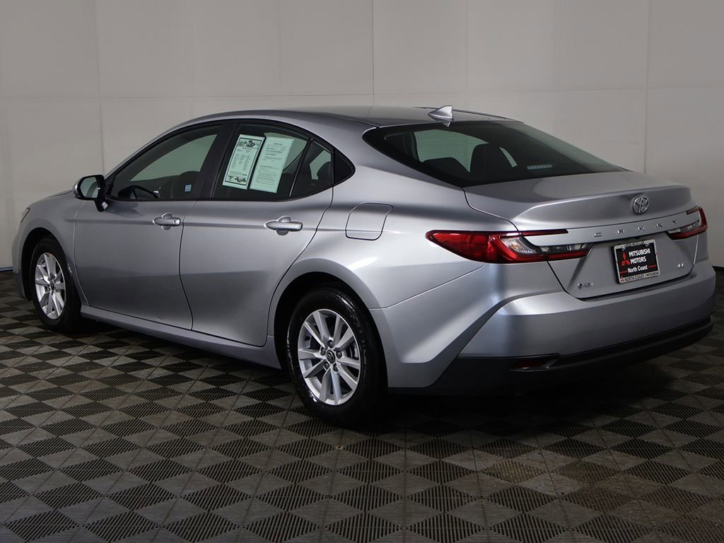 Used 2025 Toyota Camry LE FWD image 6