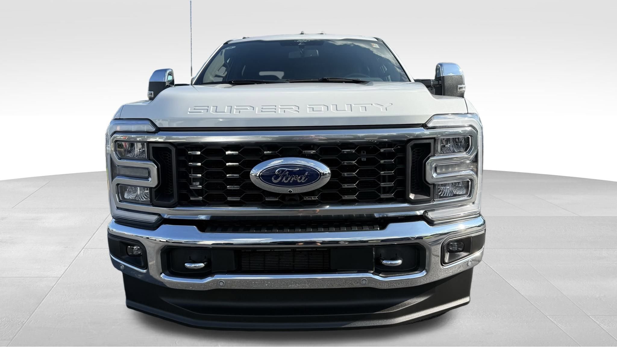 Used 2024 Ford F350 King Ranch w/ Chrome Package image 8