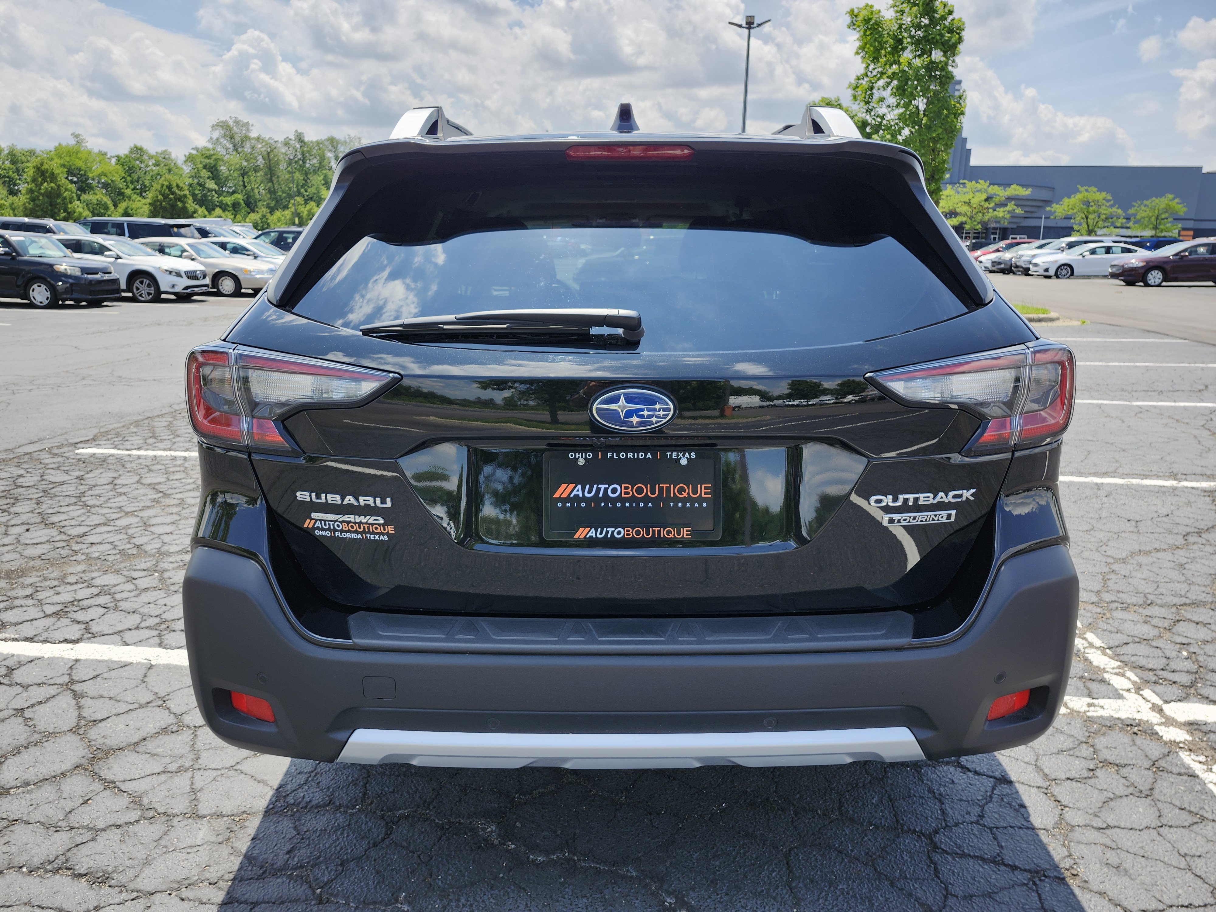 Used 2025 Subaru Outback Touring AWD/4WD image 18