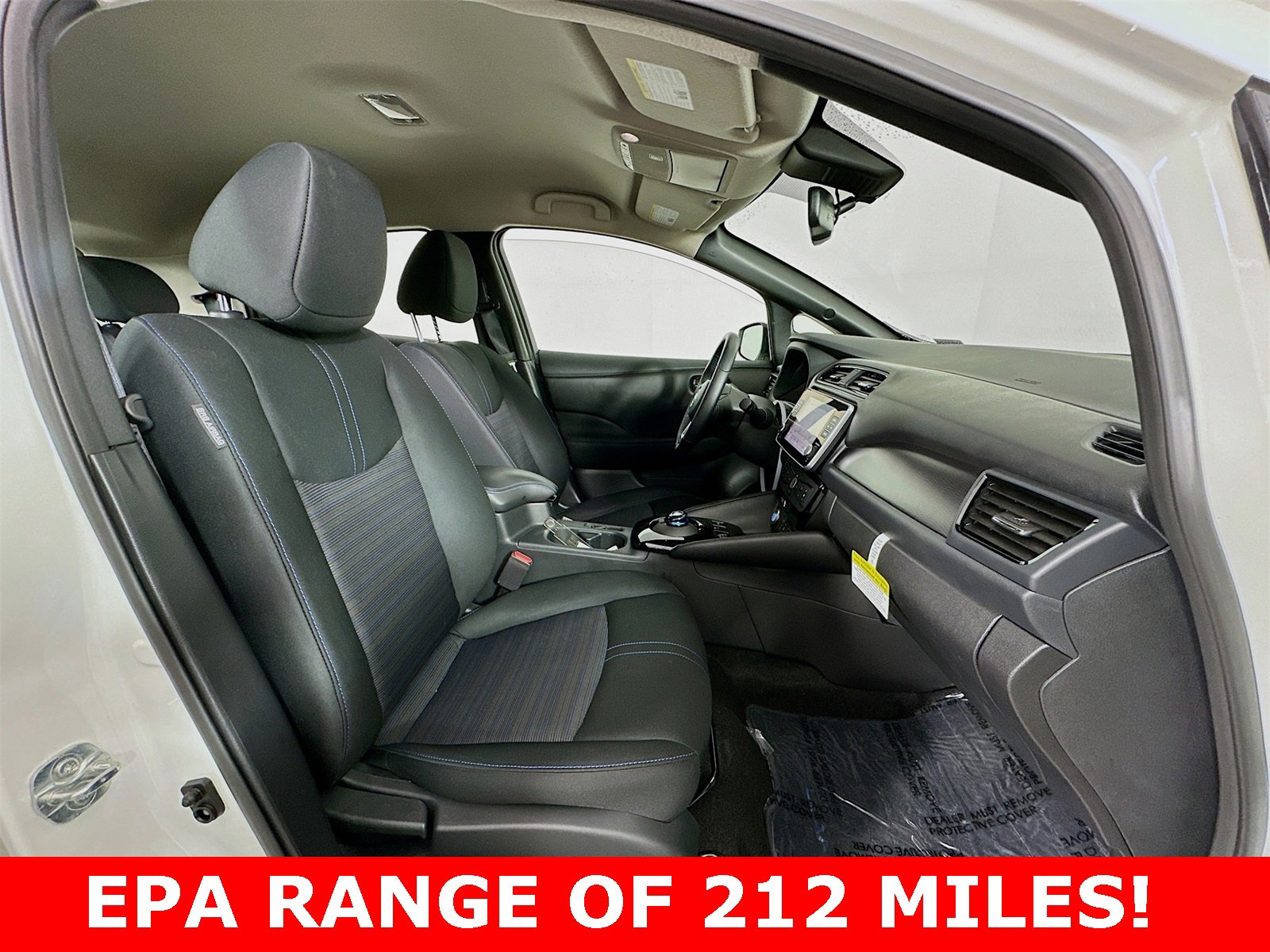 Used 2025 Nissan Leaf SV Plus image 24