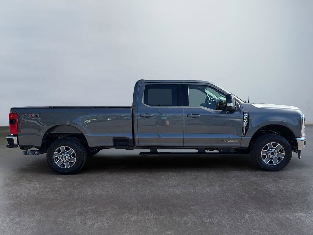 New 2026 Ford F350 Lariat w/ Lariat Premium Package image 13