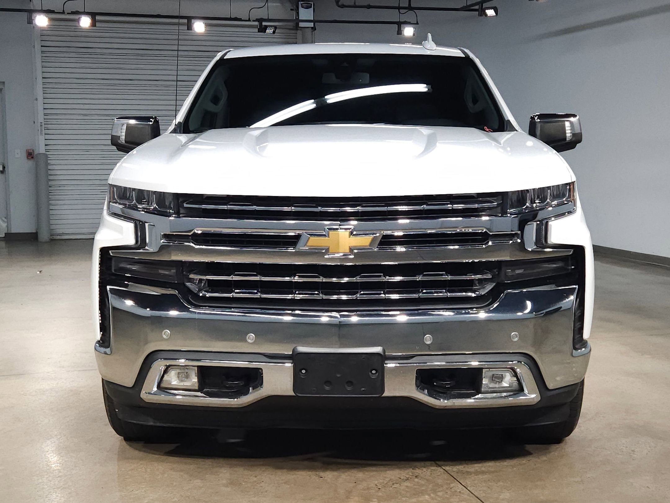 Used 2019 Chevrolet Silverado 1500 LTZ w/ LTZ Texas Edition image 2