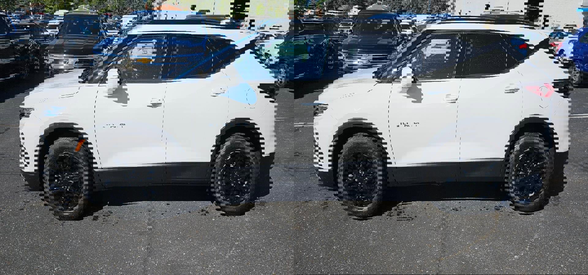 Used 2022 Chevrolet Blazer LT image 4