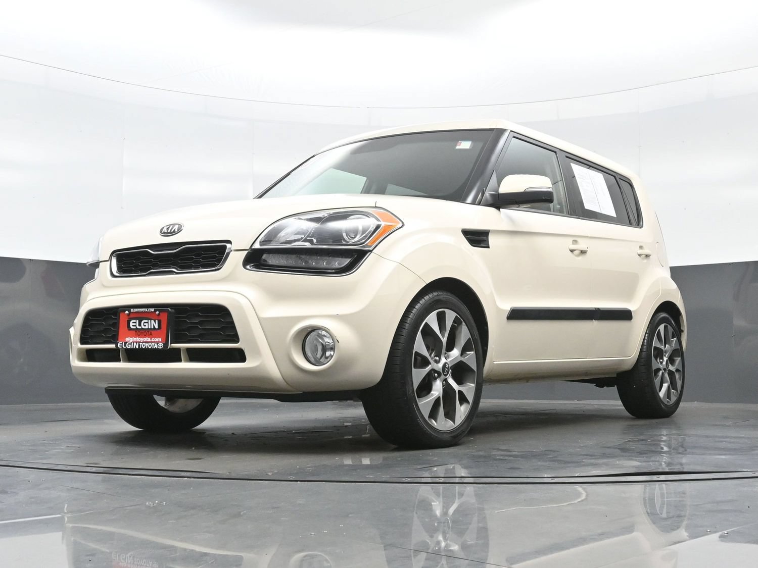 Used 2012 Kia Soul ! FWD image 28